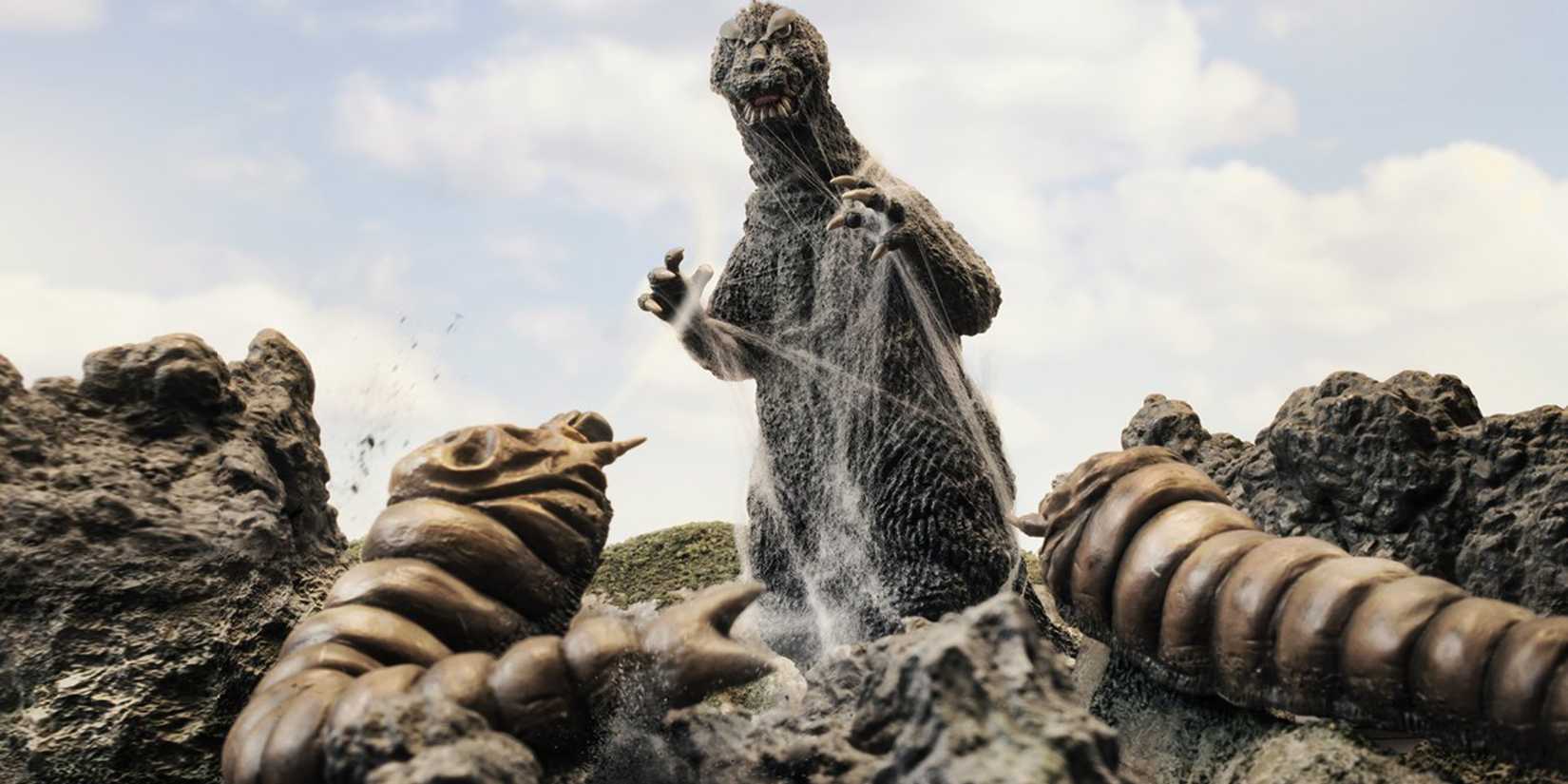 Godzilla covered in webs in Mothra vs. Godzilla 1964