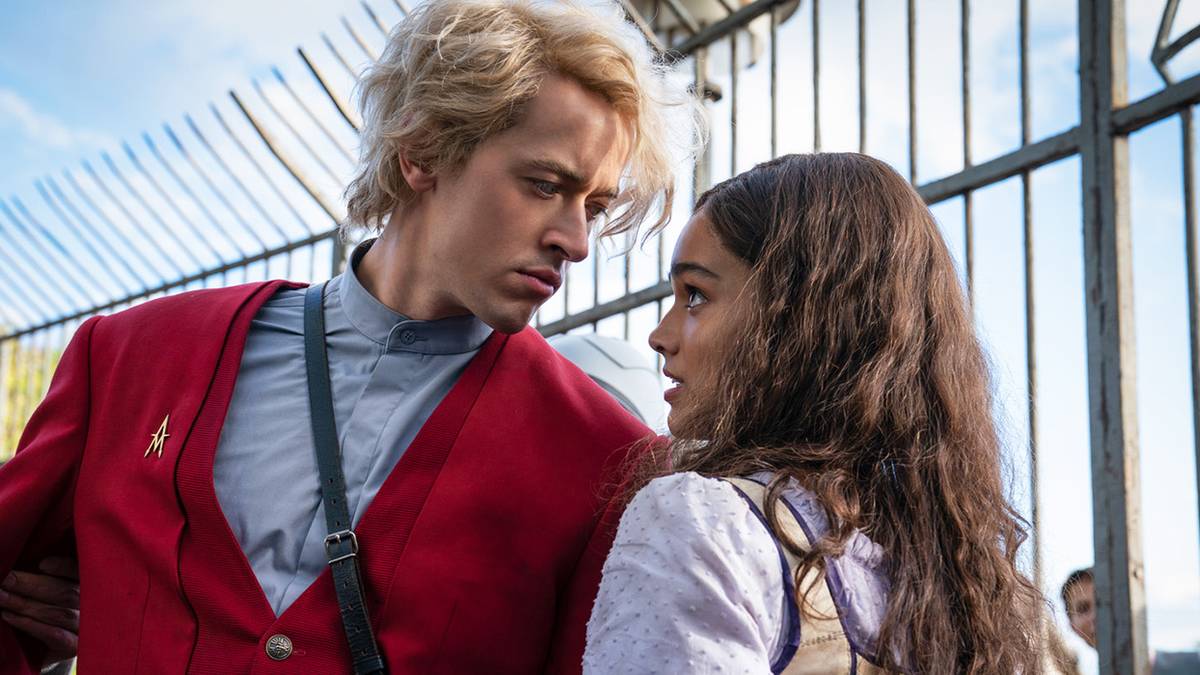 Star of Fan-Favorite Dystopian Sci-Fi Franchise Addresses Potential Return Ahead of Upcoming Sequel