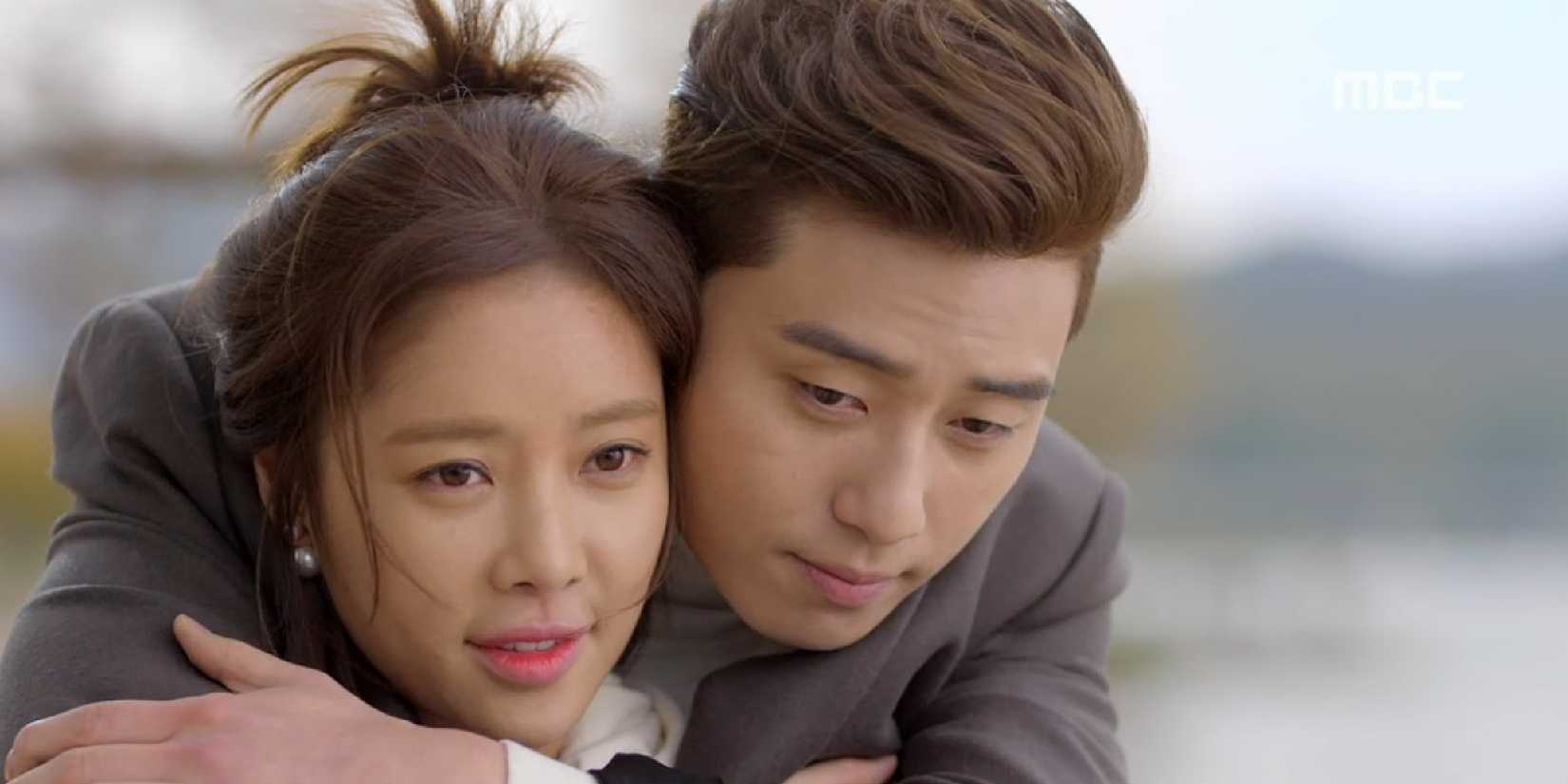 Hwang Jung-eum and Park Seo-joon in She Was Pretty