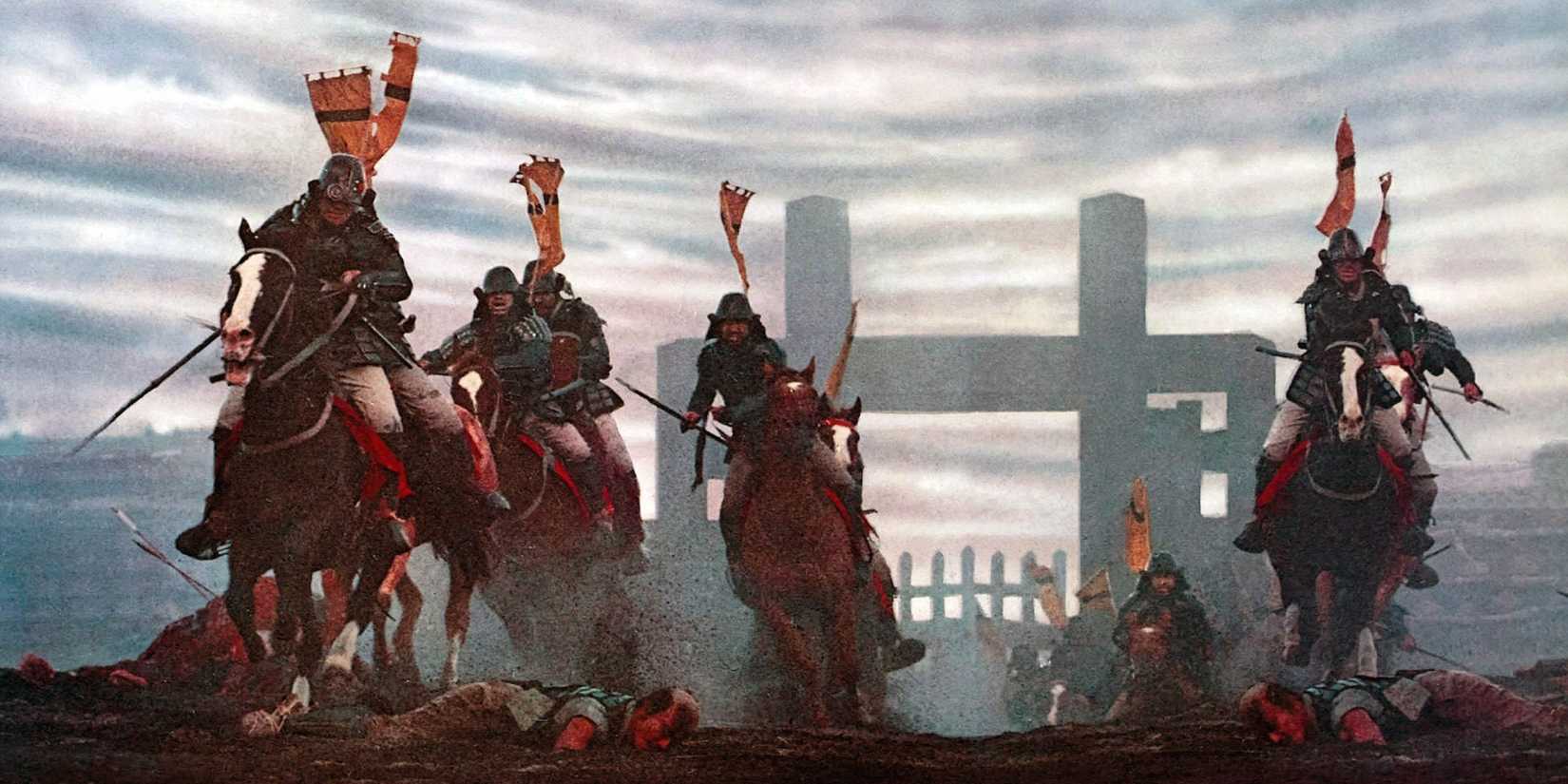Men riding their horses in battle in Ran.