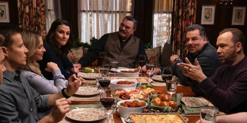 The Reagan family having Sunday dinner.