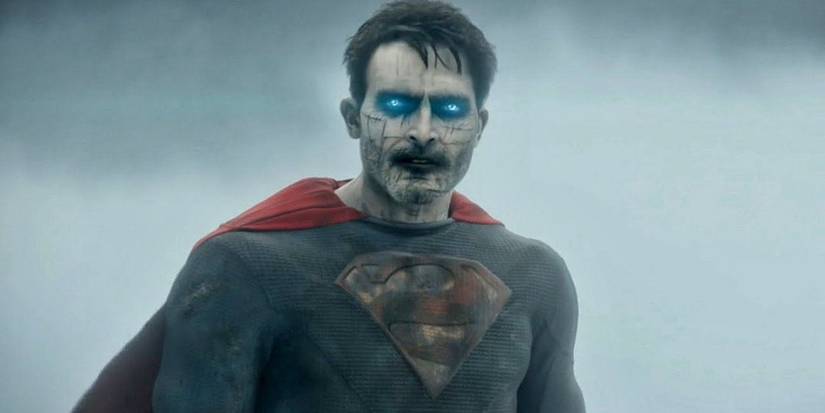 Tyler Hoechlin as Bizarro with a cracked grey face and glowing blue eyes in Superman and Lois