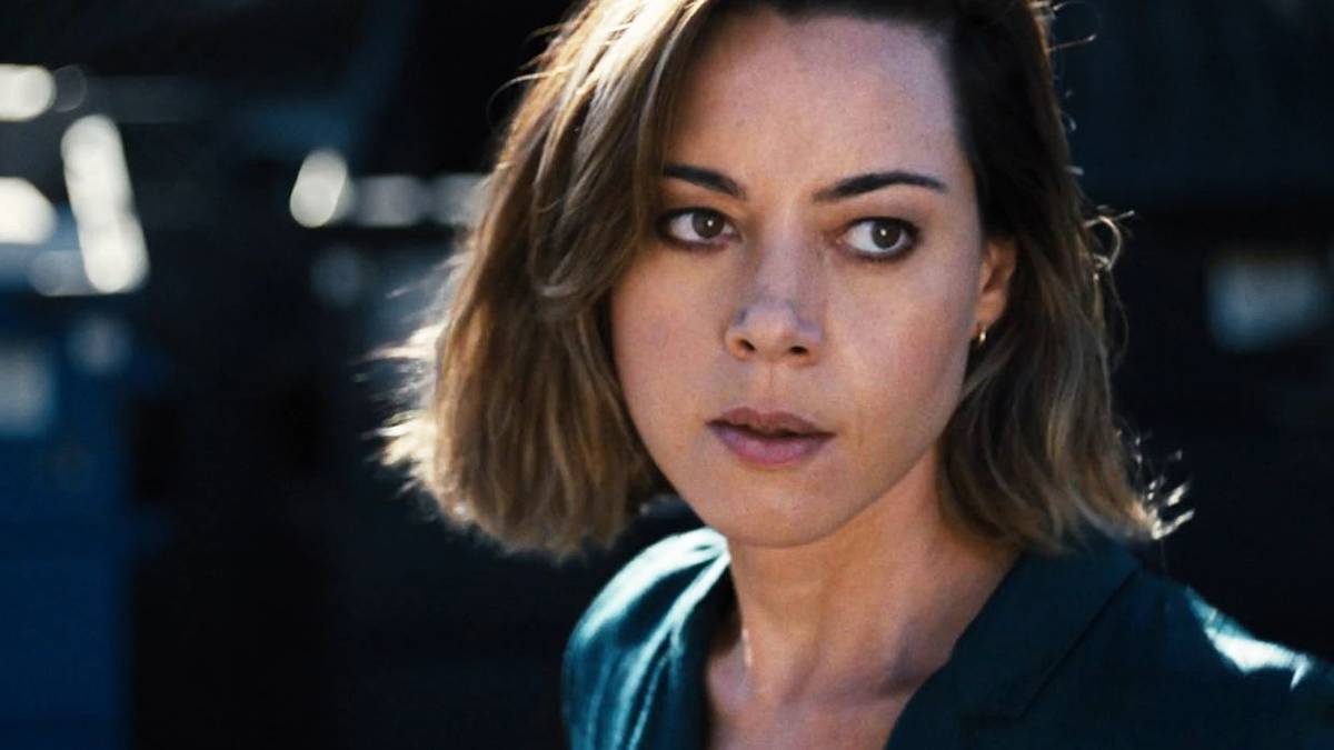 Aubrey Plaza as the titular Emily in 'Emily the Criminal'
