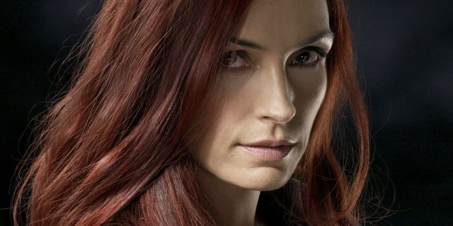 Famke Janssen | Collider