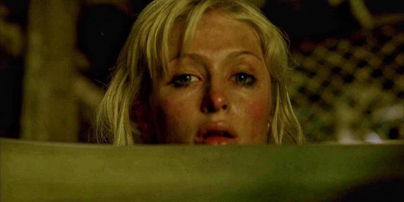 Paris Hilton looking ahead with a nervous expression in House of Wax.