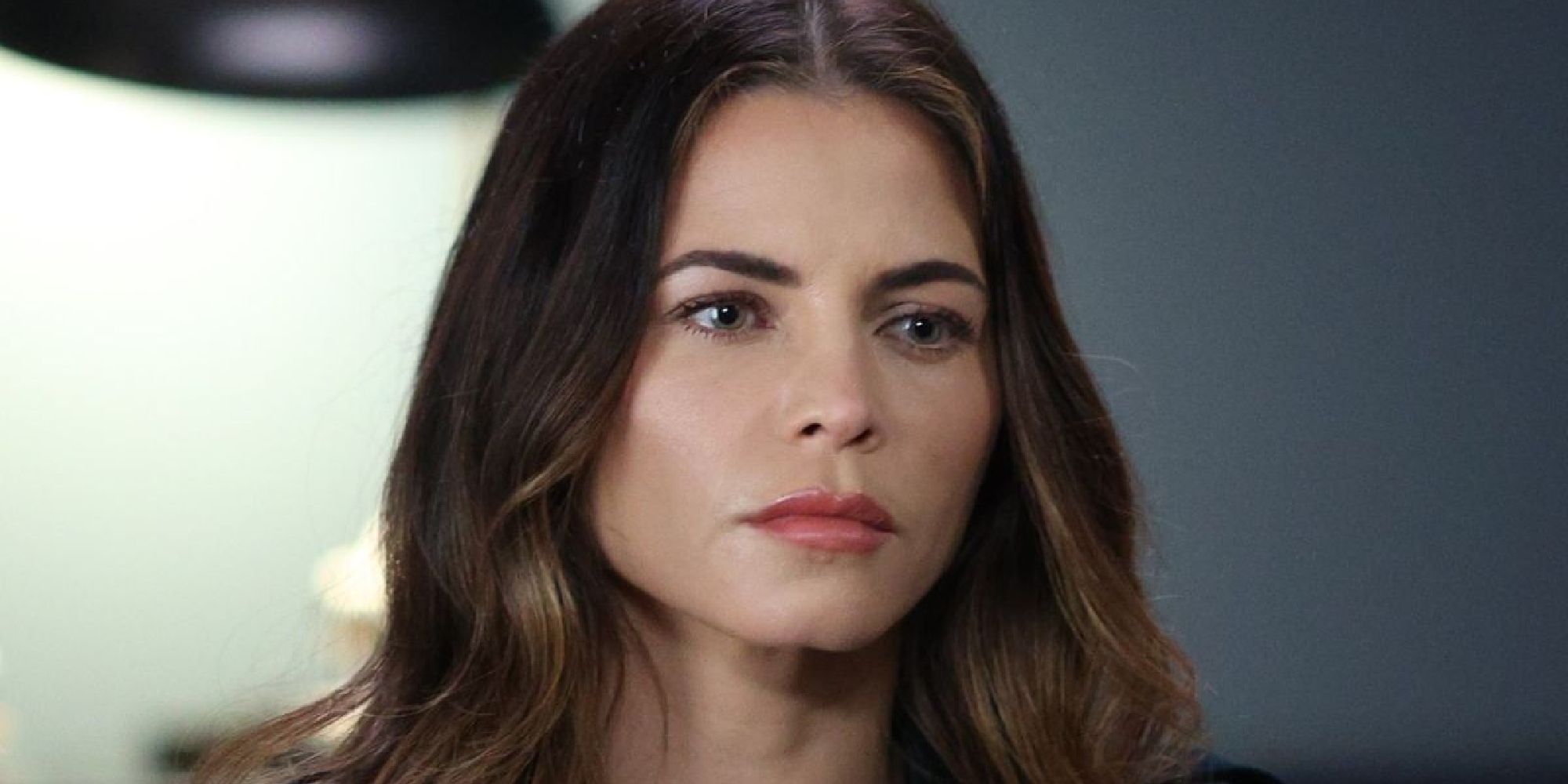 Jenna Dewan as Bailey Nune in The Rookie