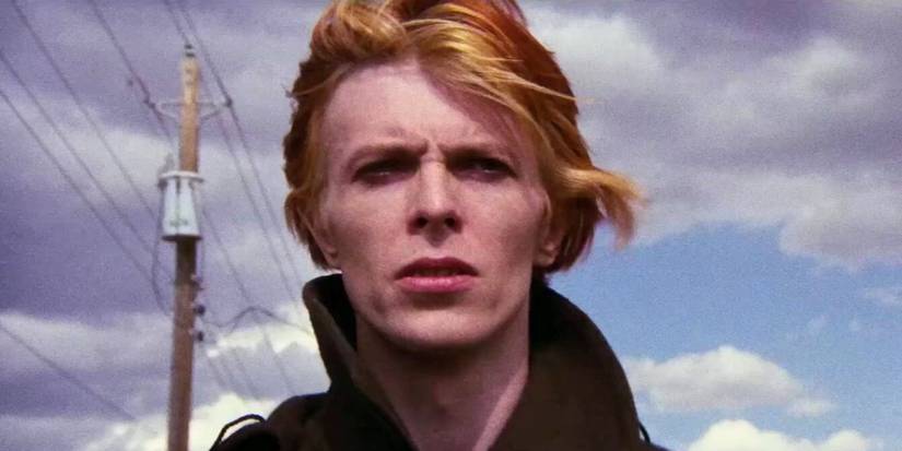 David Bowie looking to the distance in The Man Who Fell to Earth