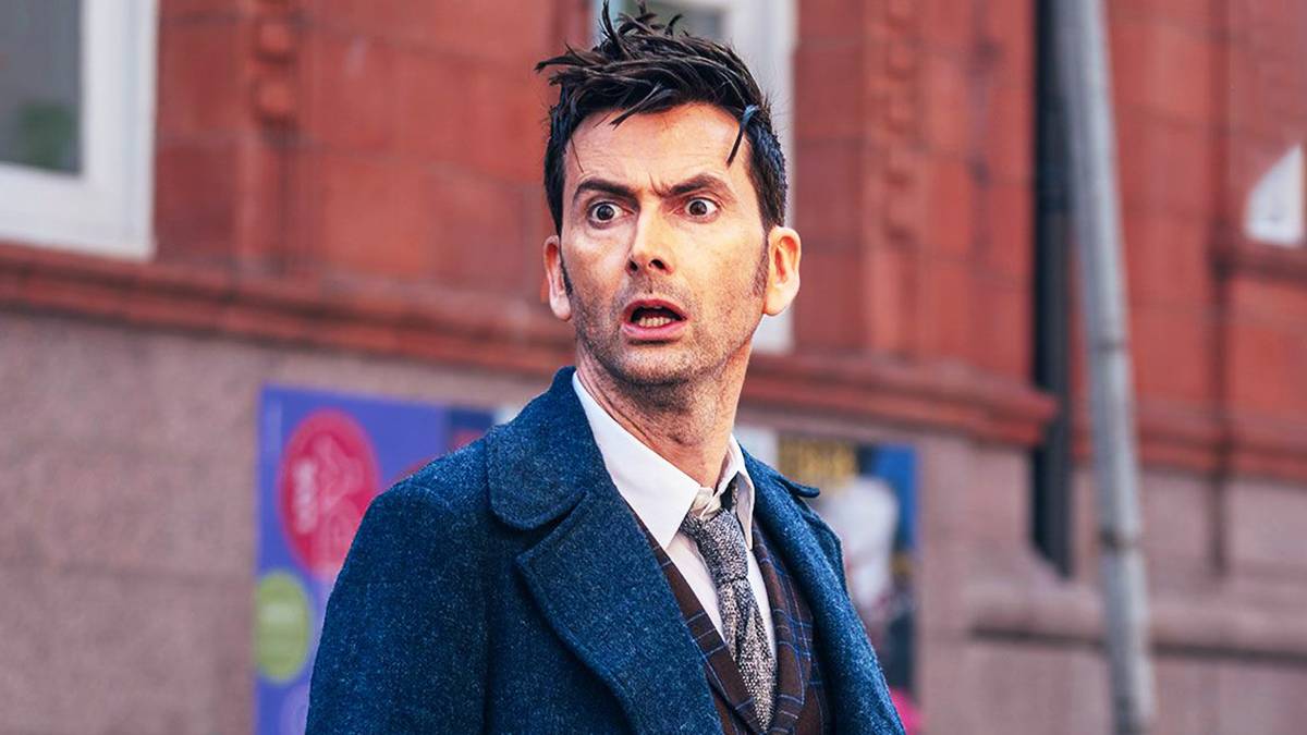Forget ‘Doctor Who,’ This 12-Episode Sci-Fi Masterpiece Is the Perfect Weekend Binge