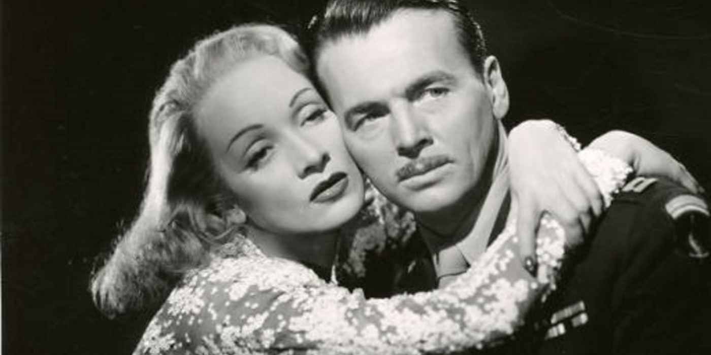 Marlene Dietrich and John Lund as Erika von Schlütow and Joh  Pringle embracing in A Foreign Affair