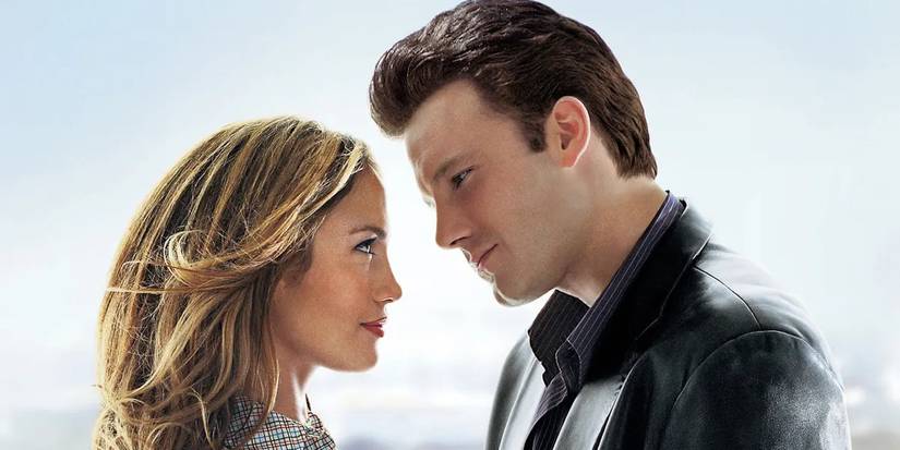 Gigli Jennifer Lopez and Ben Affleck looking at each other lovingly