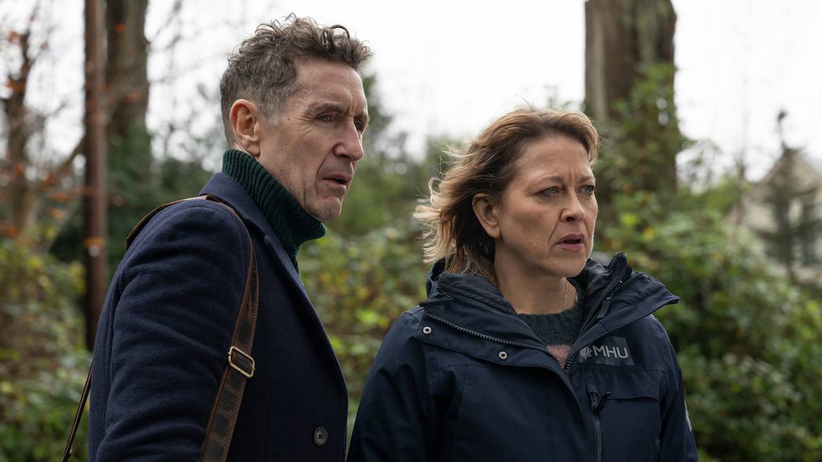 annika-season-2-nicola-walker-paul-mcgann