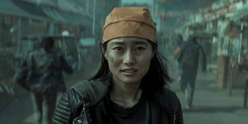Shioli Kutsuna as Mitsuki Yamato, looking distraught in Invasion season 2.