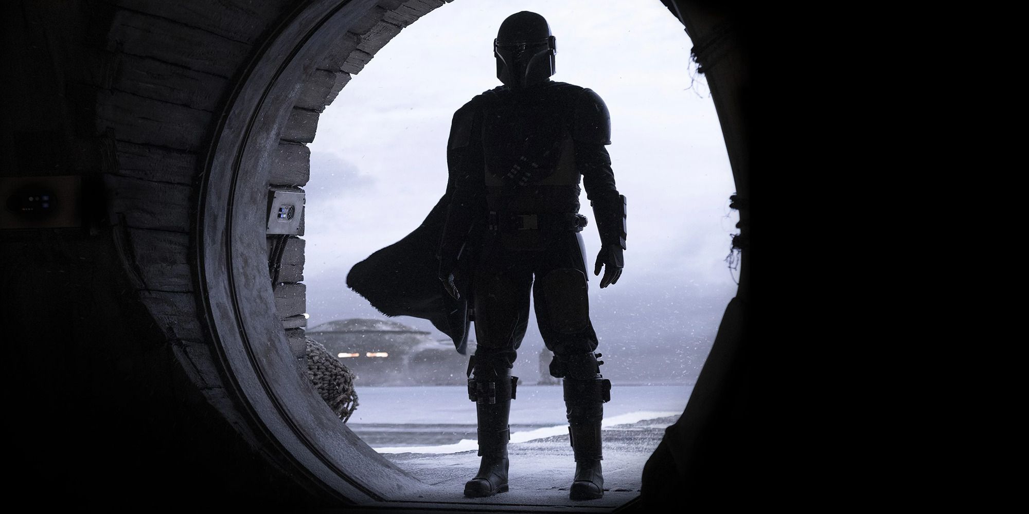 Pedro Pascal in chapter 1 of the mandalorian