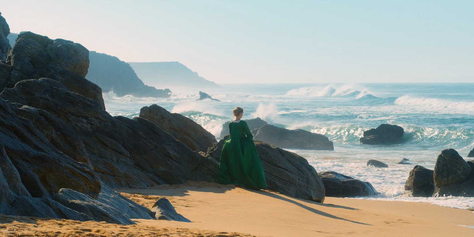 Adèle Haenel as Héloïse at the beach in Portrait of a Lady on Fire