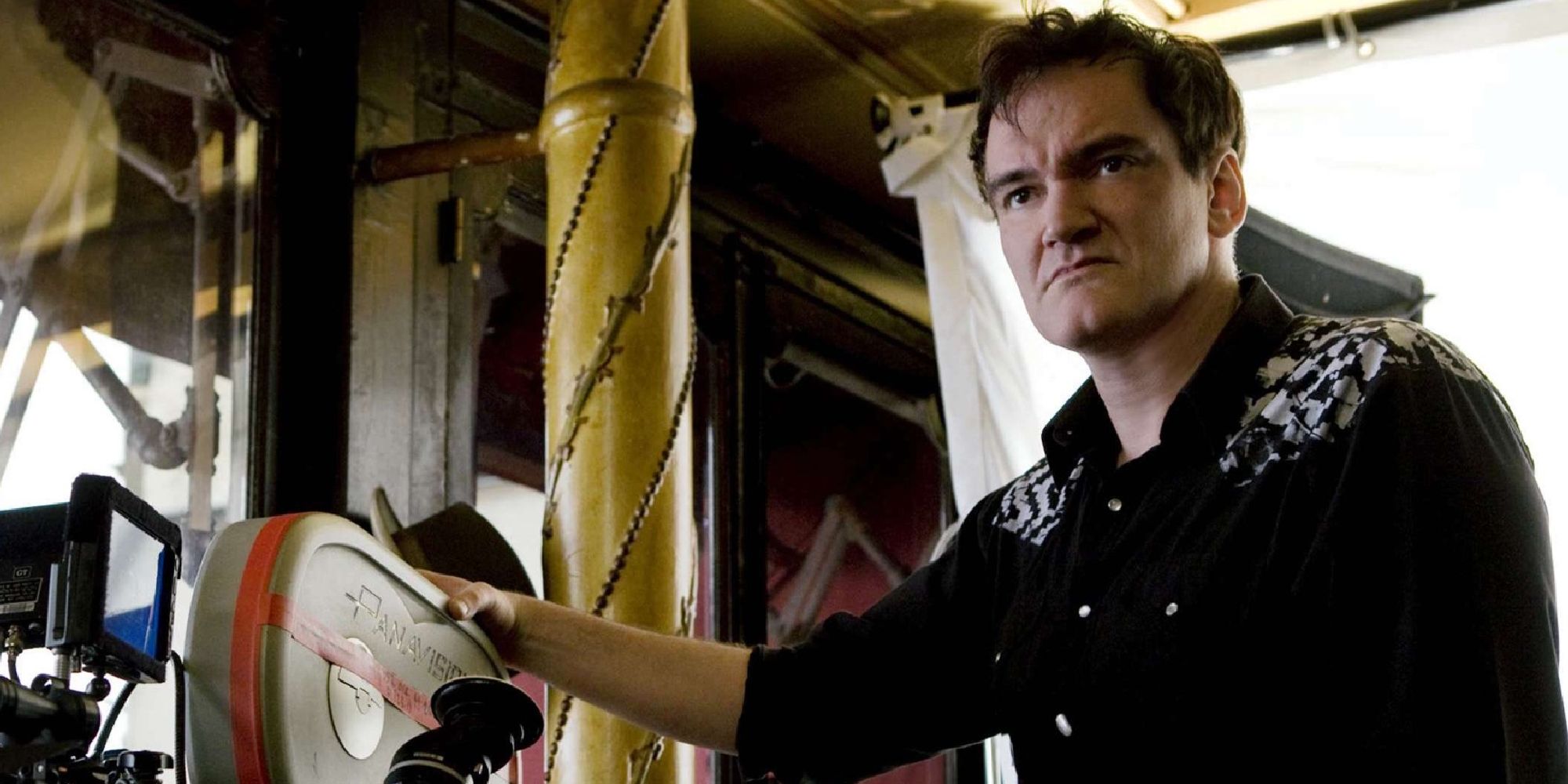 Tarantino porzuca "Krytyka filmowego" i pracuje nad nowym ostatnim filmem