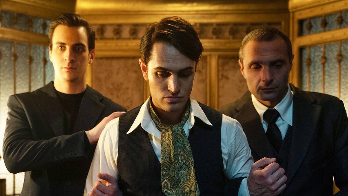 'The Continental' Images See Colin Woodell Outnumbered in a Fight