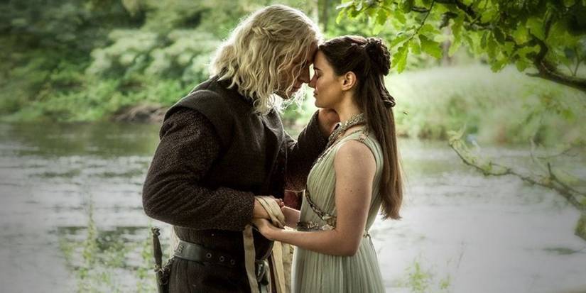 Rhaegar Targaryen and Lyanna Stark marry each other in secret by a lake in 'Game of Thrones' Season 7, Episode 7 "The Dragon and the Wolf"