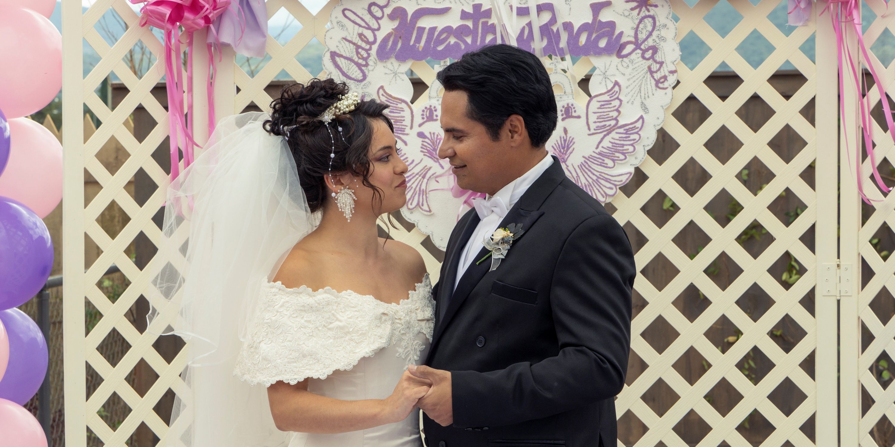Michael Peña as José Hernandez and Rosa Salazar as Adela in A Million Miles Away