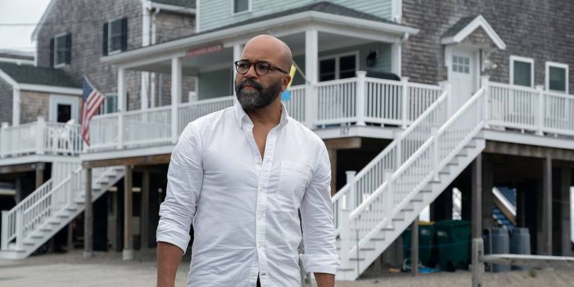 Thelonious 'Monk' Ellison stands outside a beach house & looks to the distance in American Fiction