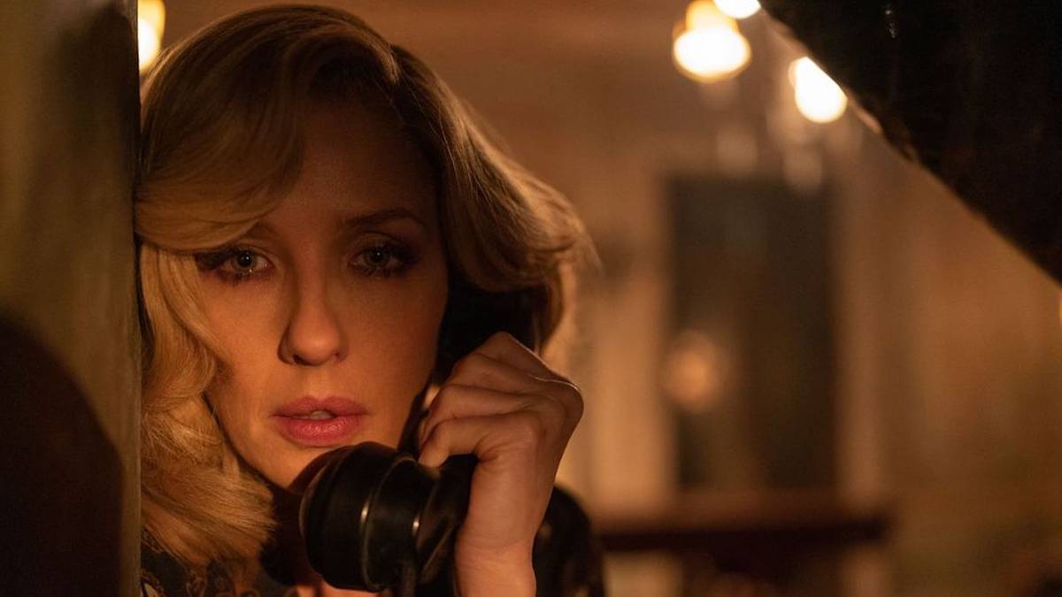 Kelly Reilly in A Haunting in Venice