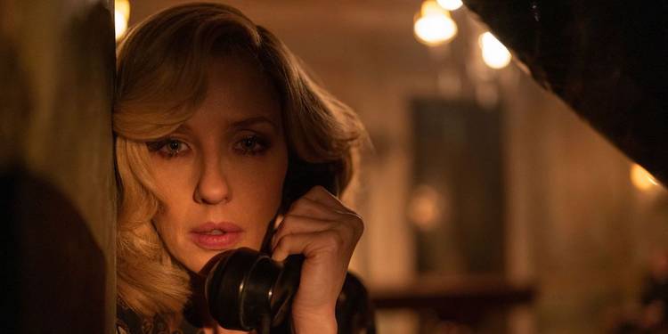 Kelly Reilly in A Haunting in Venice