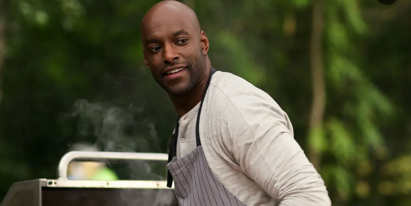 Preacher Middleton barbecuing in Virgin River.