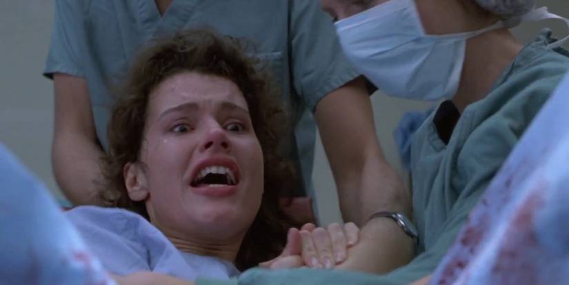 The Perfect Bone-Chilling Horror Scene Is in an '80s Slasher