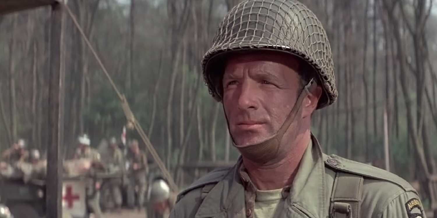 James Caan as Staff Sergeant Eddie Dohun looking straight ahead in A Bridge Too Far