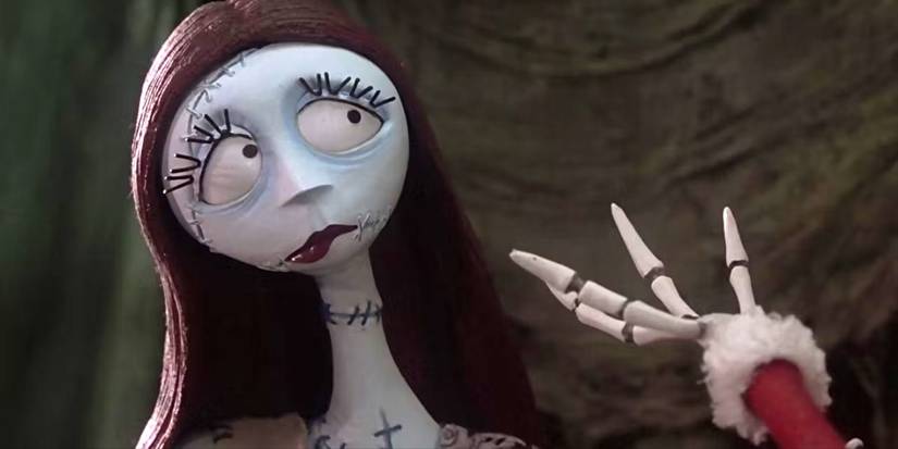 Sally looking scared in a Nightmare Before Christmas 