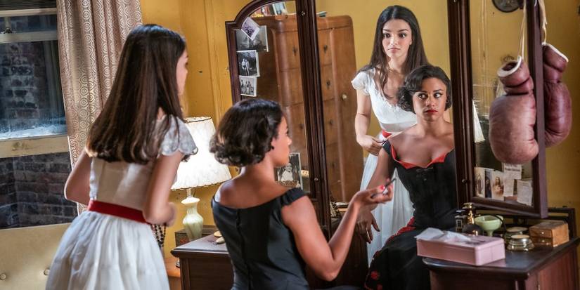 Rachel Zegler and Ariana Debose looking in the mirror in West Side Story