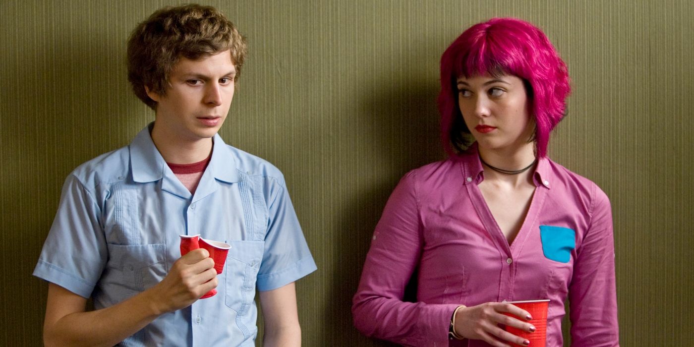 Mary Elizabeth Winstead as Ramona Flowers and Michael Cera as Scott Pilgrim in Scott Pilgrim vs. The World