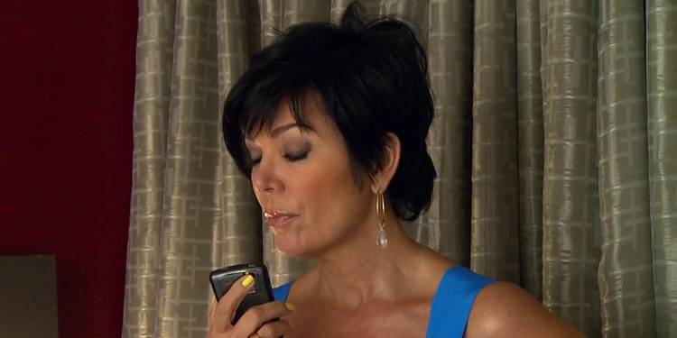 Kris Jenner May Be Stretched Too Thin As A Momager Kris Jenner May Be Stretched Too Thin As A Momager