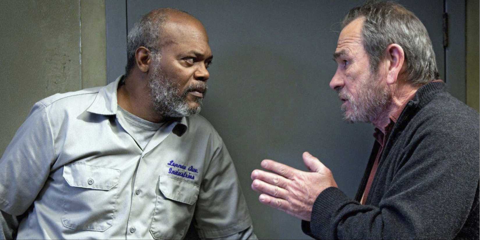 Samuel L Jackson and Tommy Lee Jones talking in The Sunset Limited