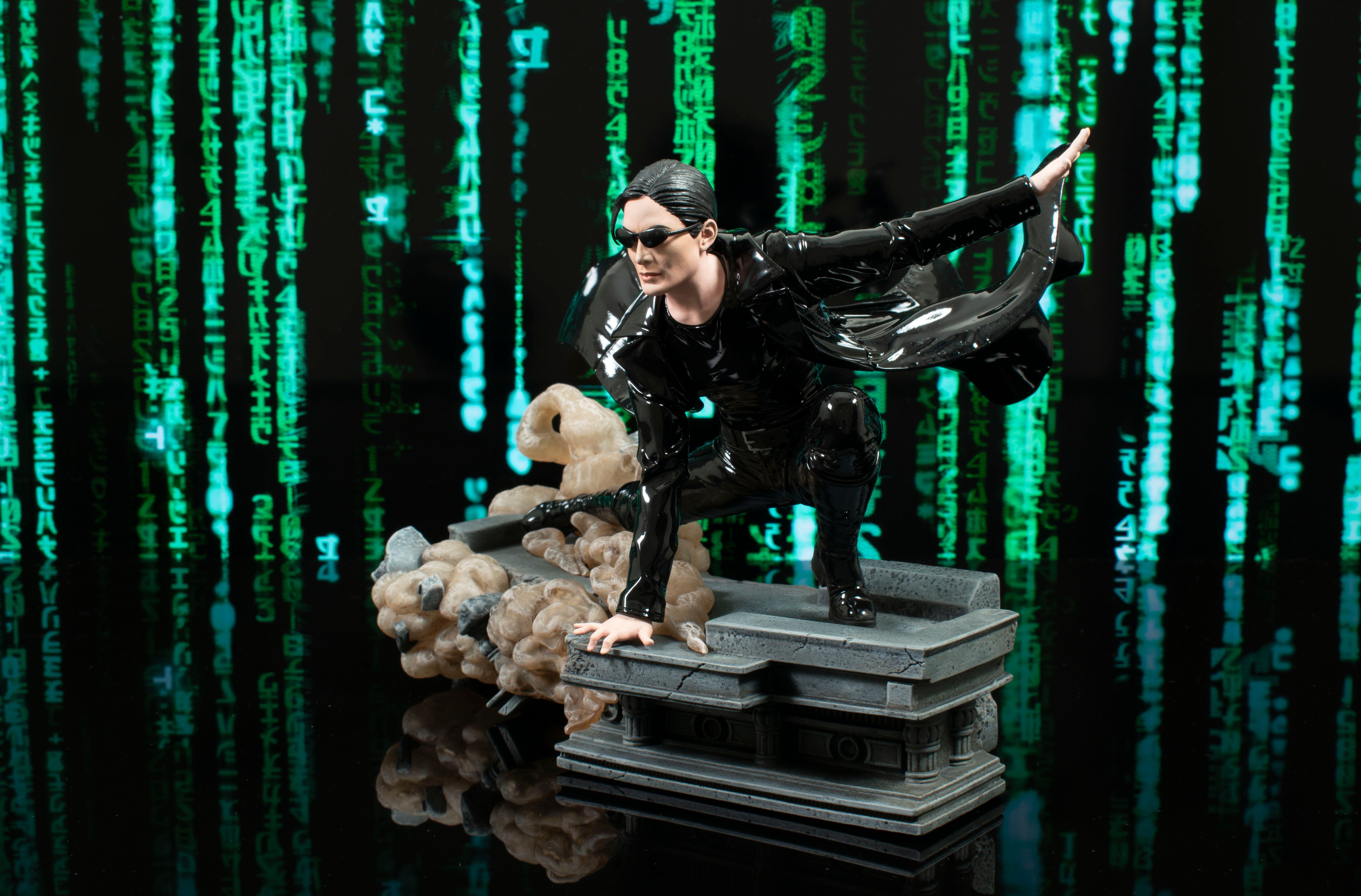 'The Matrix's Trinity Is Ready For Action in New Diorama From Diamond ...