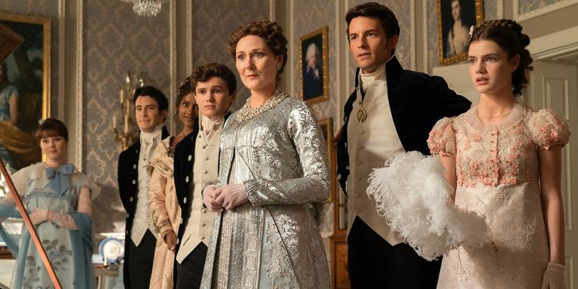 Eloise, Benedict, Kate, Gregory, Violet, Anthony, and Hyacinth Bridgerton in the drawing room in Bridgerton Season 3