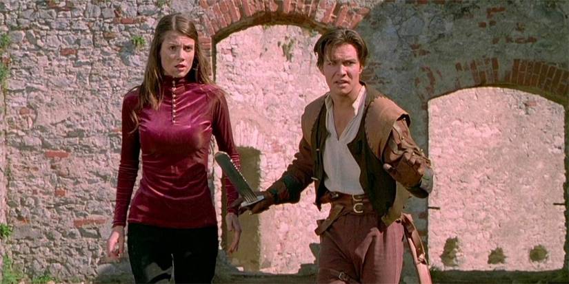 Marina and Ridley looking scared in Dungeons & Dragons (2000)