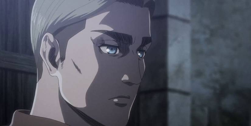 Erwin Smith looking at the Scout Regiment before him in Attack on Titan