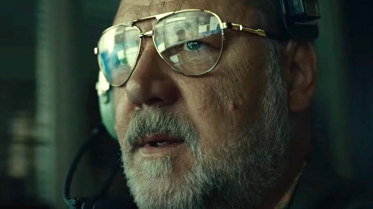 Russell Crowe’s Forgotten Spy Thriller With Two Hemsworths Is ...