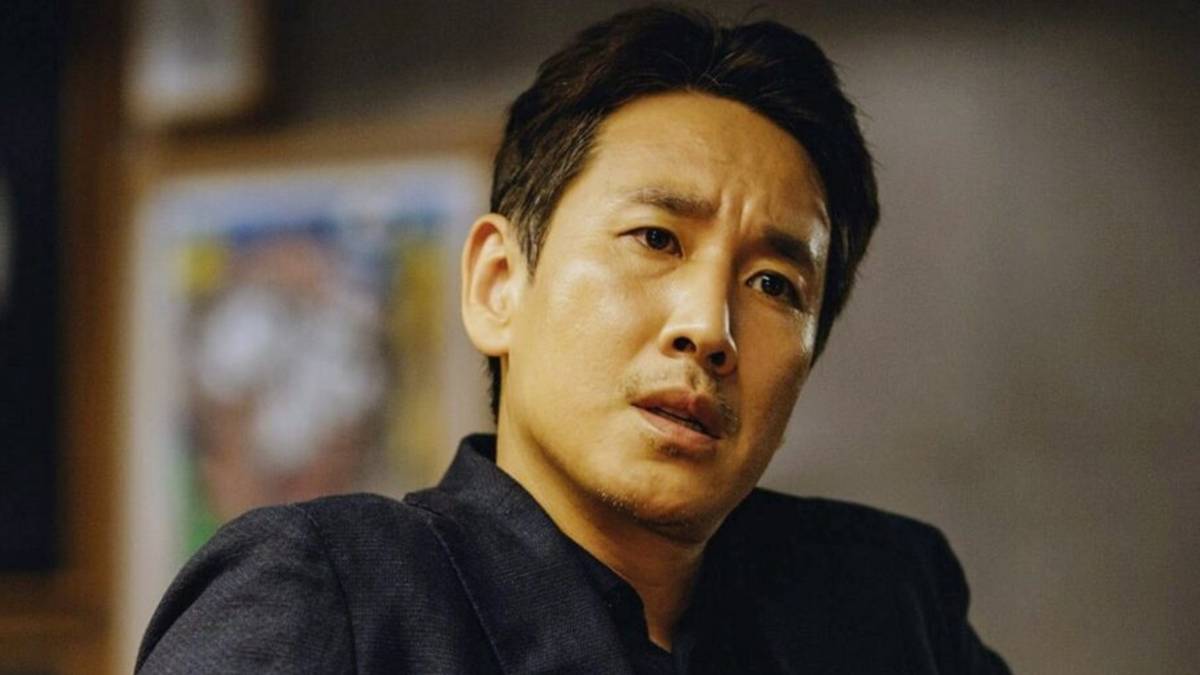 A Modern Masterpiece Departs: 21st Century's Best Picture Winner Exits Netflix!