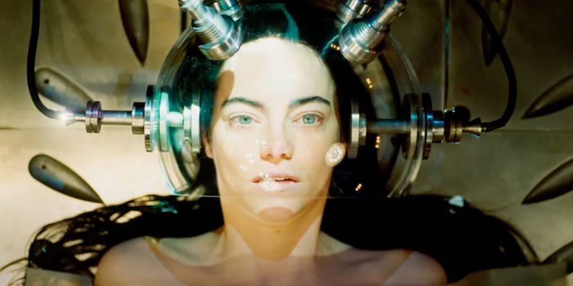 Bella Baxter being reawakened by a machine in Poor Things.