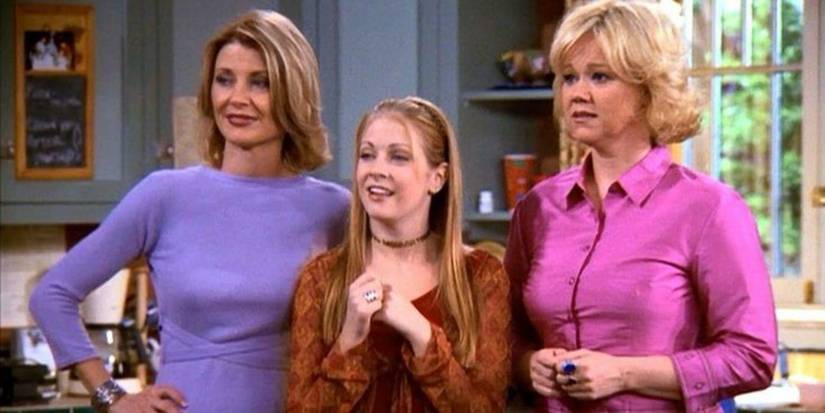 Sabrina with her aunts Hilda and Zelda, smiling in Sabrina the Teenage Witch.