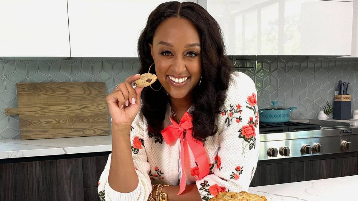Tia Mowry Centers Food and Family In 'Not Like Mama' Cooking Competition
