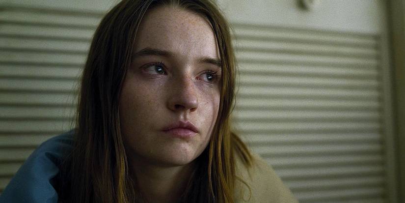 Kaitlyn Dever looking to the side in Unbelievable
