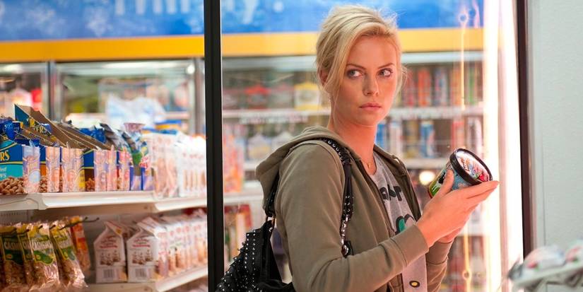Mavis glares off screen in Young Adult (2011).