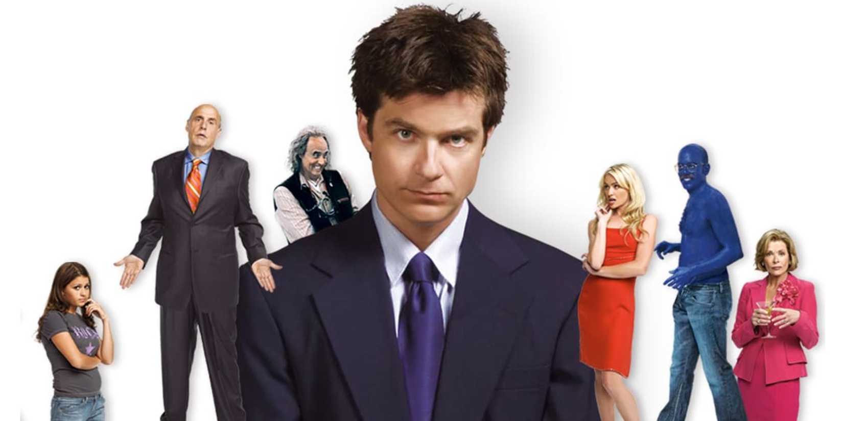 The cast of 'Arrested Development' posing for a series poster