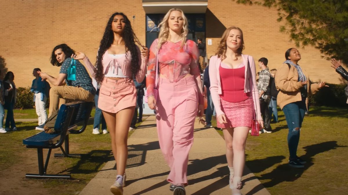 Prime Video Says “You Can’t Sit With Us” To This 2004 Comedy Leaving ...