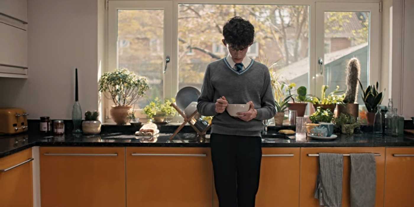 Charlie Spring Running 'Heartstopper' Just Delivered Its Most Powerful Episode To Date