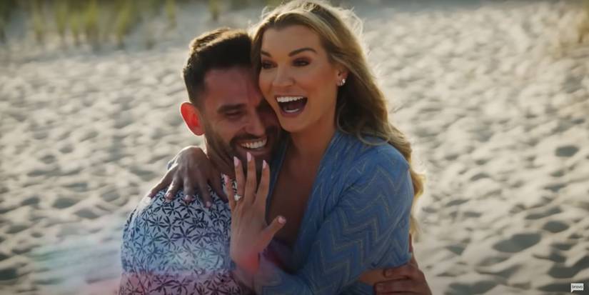 A Complete Relationship Timeline of Carl Radke and Lindsay Hubbard A Complete Relationship Timeline of Carl Radke and Lindsay Hubbard