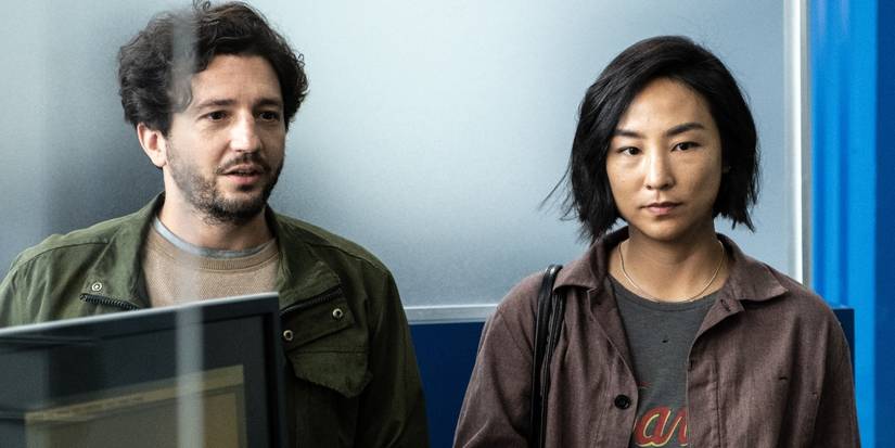 Greta Lee and John Magaro in Past Lives