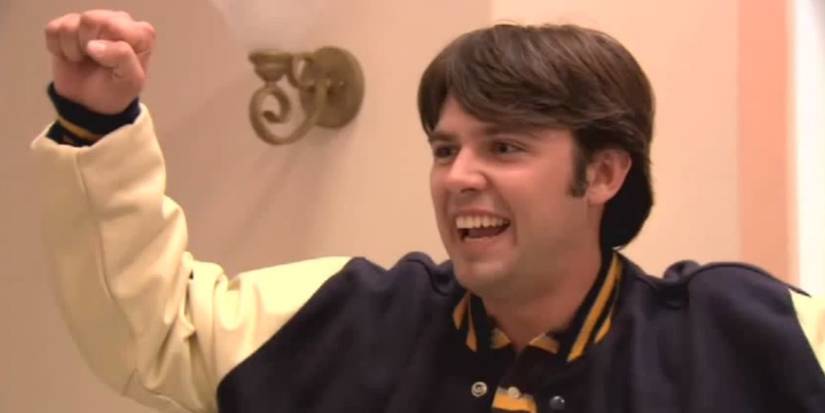 Justin Grant Wade as Steve Holt in Arrested Development